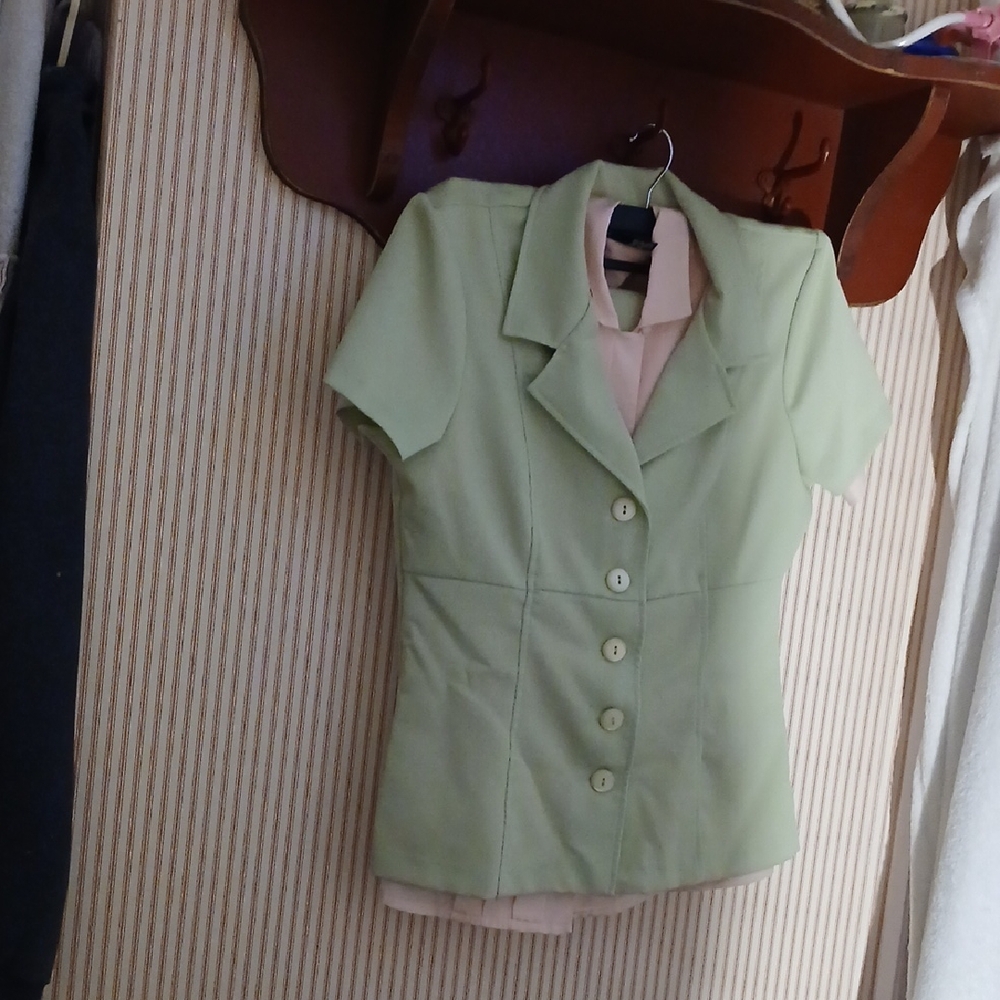 Light Green Short Sleeve  Skirt Suit . Short Sleeve, Button Up Front Jacket And